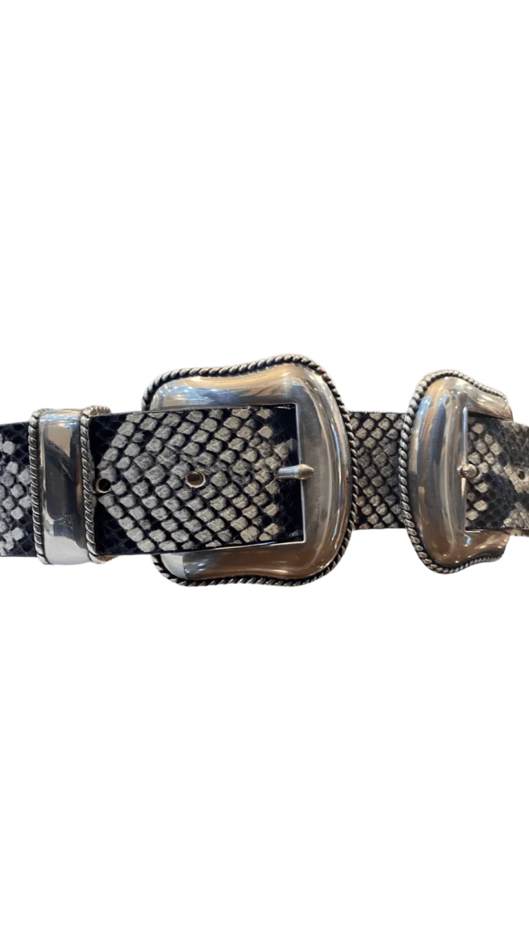 The belt cintura in pelle stampa pitone con doppia fibbia., foto 4 di 5