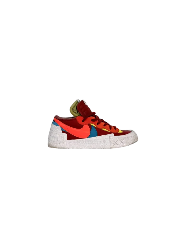 Sneakers Blazer Low Sacai KAWS Red.