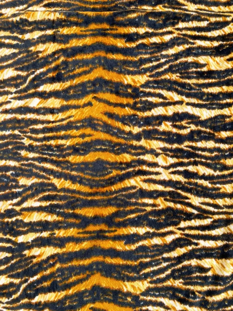 Animal print beach towel, photo 3 of 4