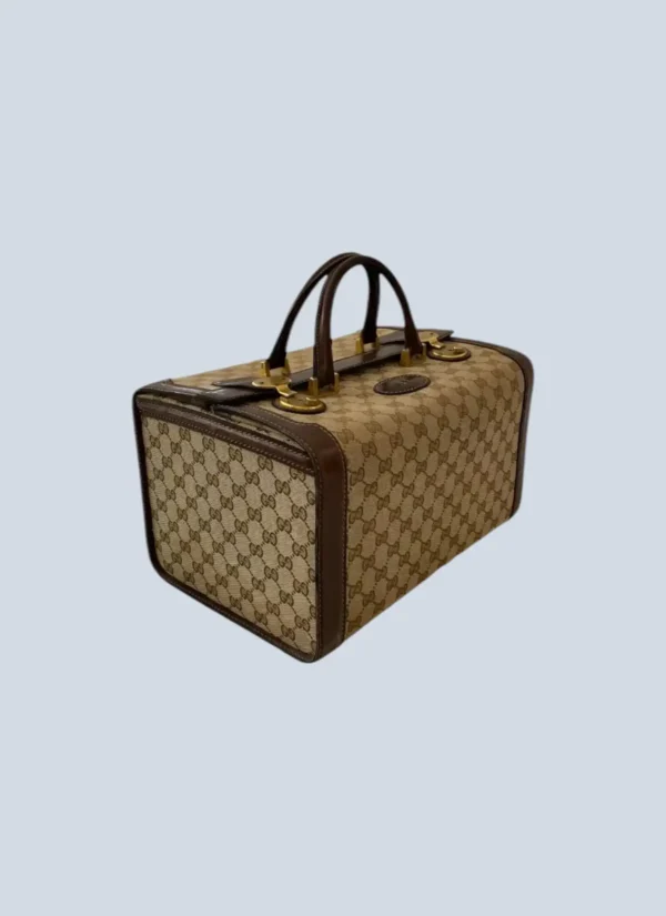 <b>Gucci</b> <br> beauty grande vintage in tela Monogram e pelle.