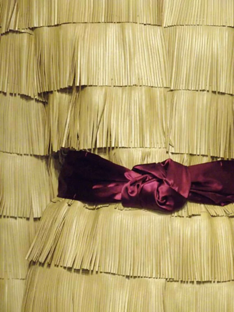 Silk knotted belt, photo 3 of 3