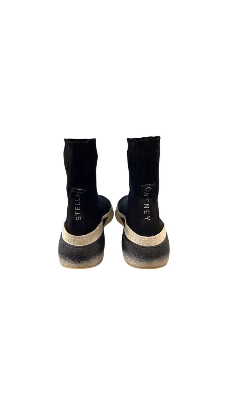 Fabric sneakers., photo 4 of 5
