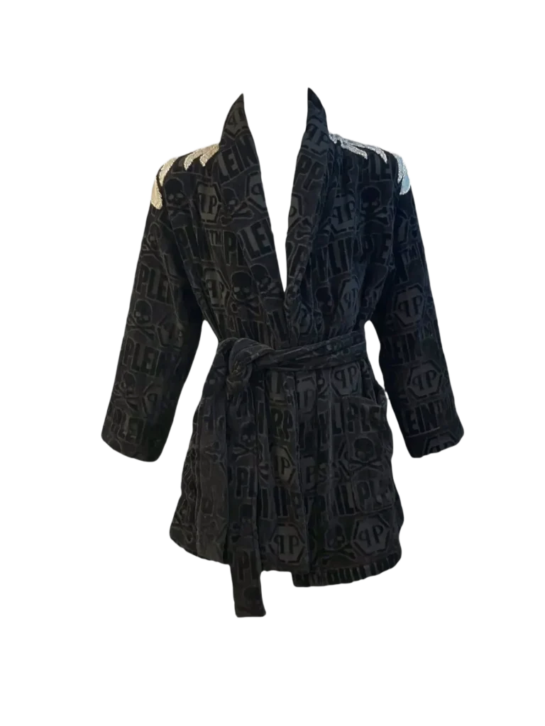 Crystal-embellished bathrobe., photo 2 of 5