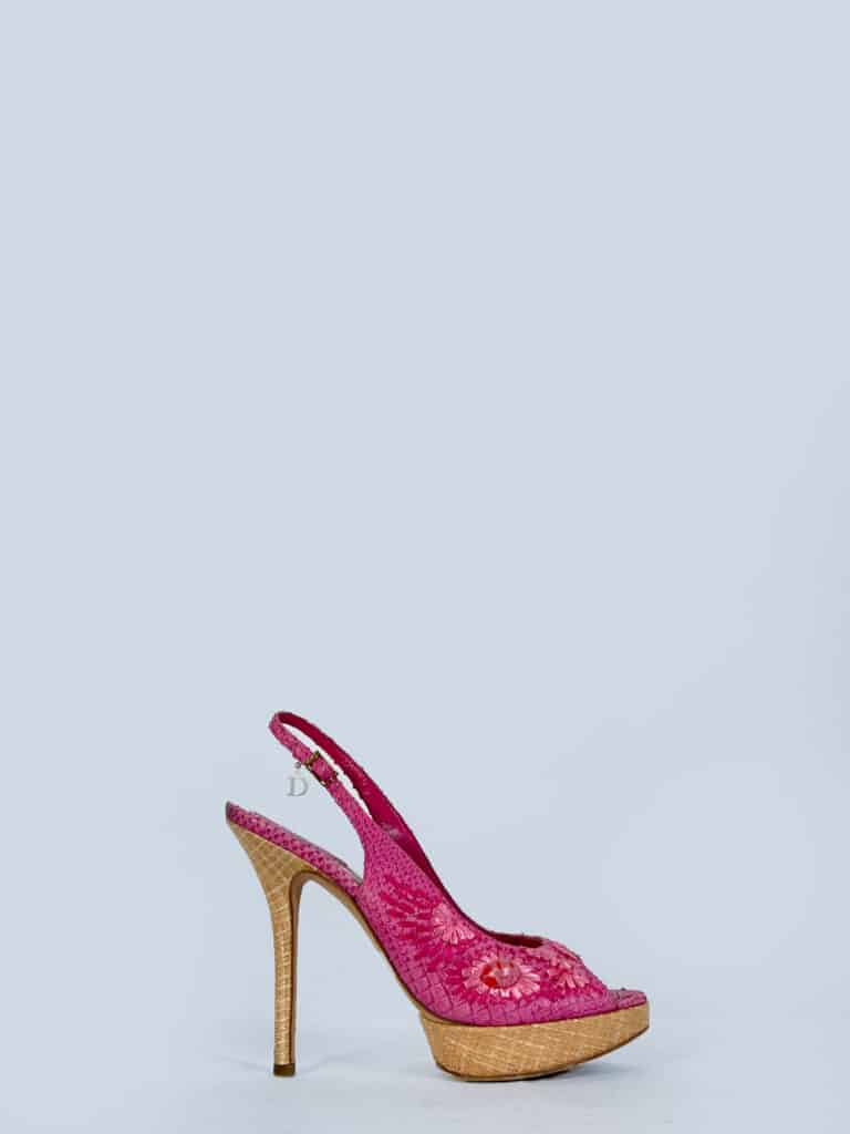<b>Christian Dior</b> <br> sandali in pitone fucsia con tacco e platform in raffia, 38.