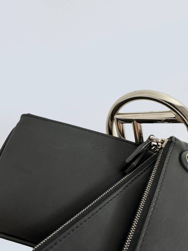 Triplette leather and pearl handbag, photo 3 of 6