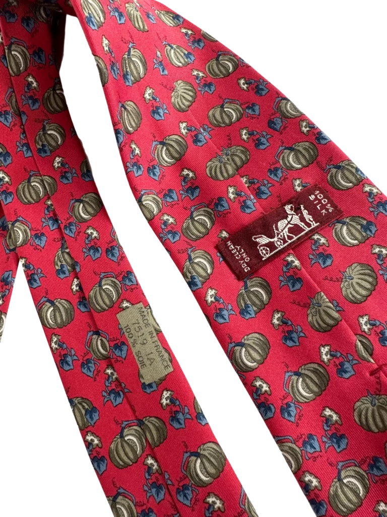 Silk pumpkin print tie, photo 3 of 3