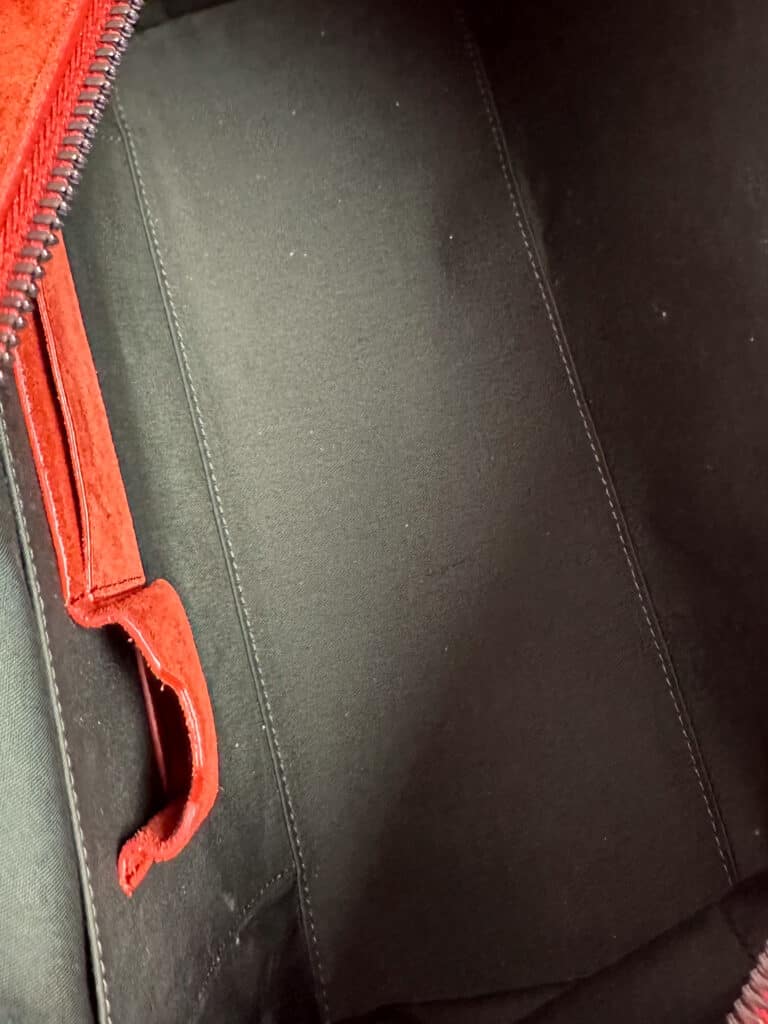 Borsa a tracolla in pelle scamosciata., foto 9 di 10