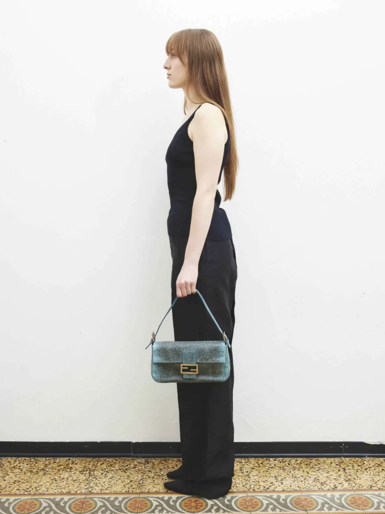 Baguette lizard skin shoulder bag, photo 3 of 4