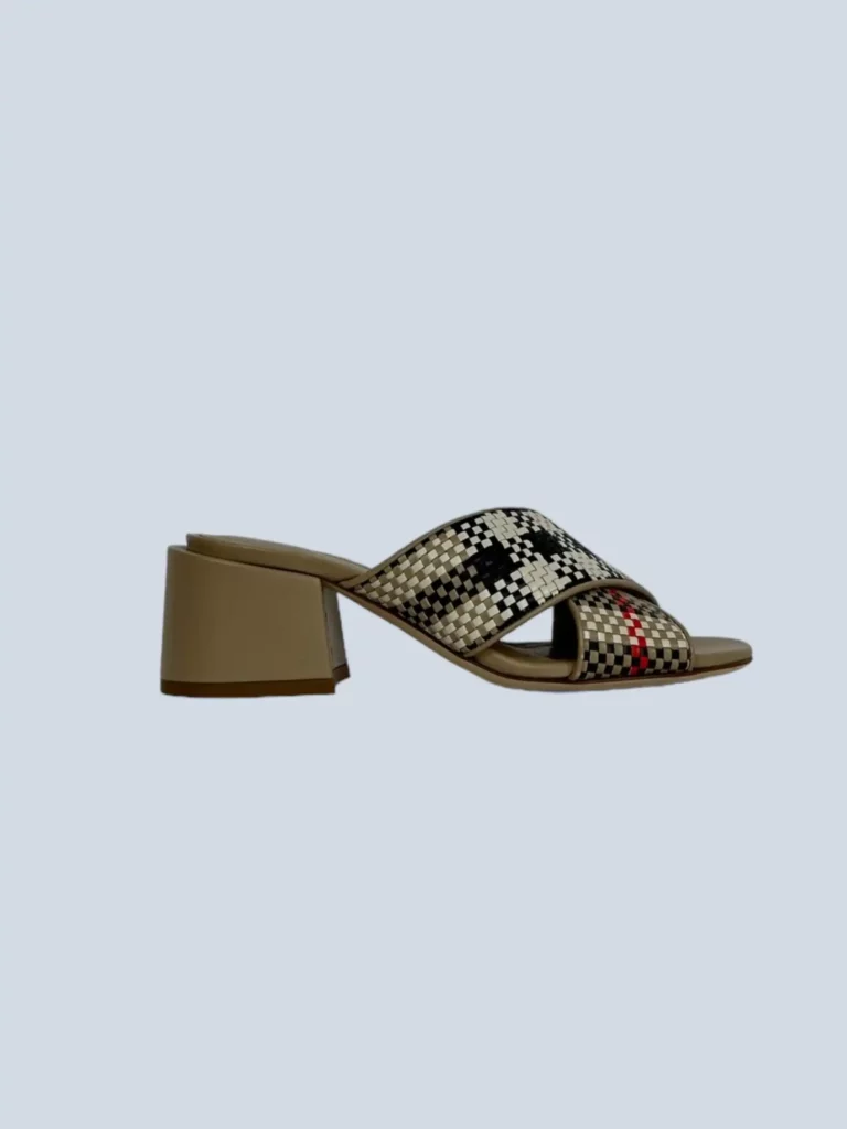 Mules Castlebar intrecciate, 36,5.