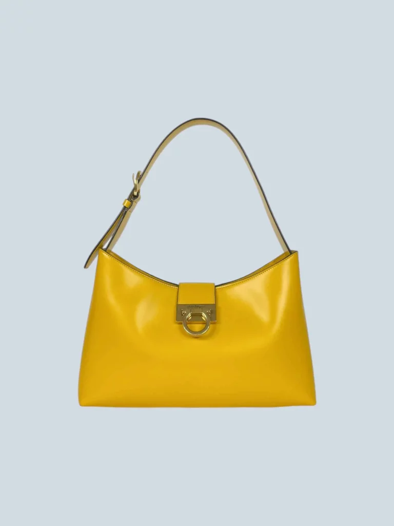 Trifoglio leather shoulder bag.