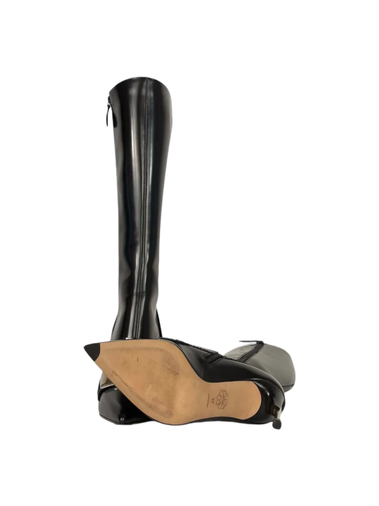 Brushed leather buckle boots., photo 5 of 5
