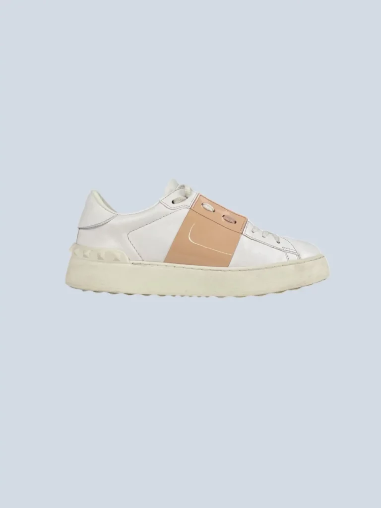 Garavani, sneakers Open in pelle con banda in vernice, 38.