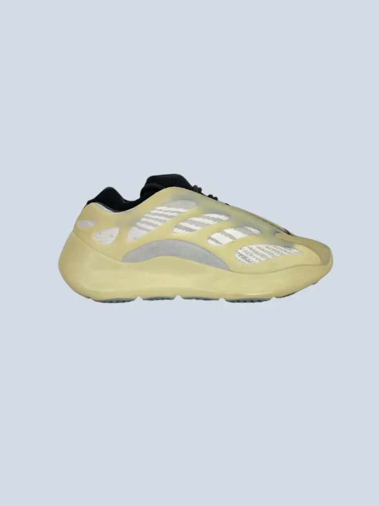 700 V3 Azael, sneakers in gomma e mesh, 39,5.