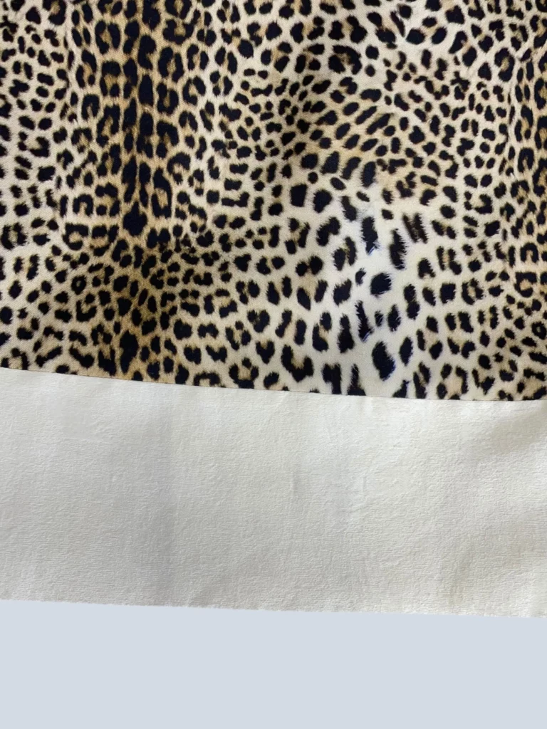Abito a maniche corte stampa animalier in seta e cotone, S., foto 7 di 7