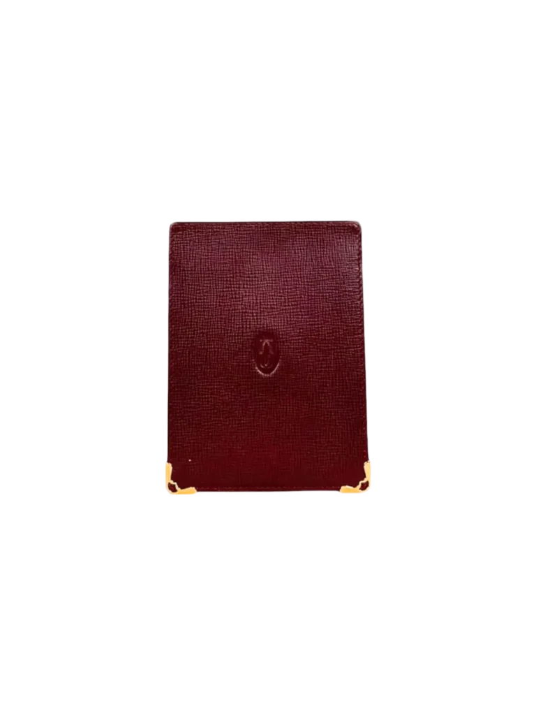 Porta documenti in pelle lavorata.