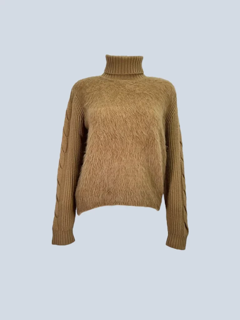 Maglione a collo alto in lana di cammello, S.