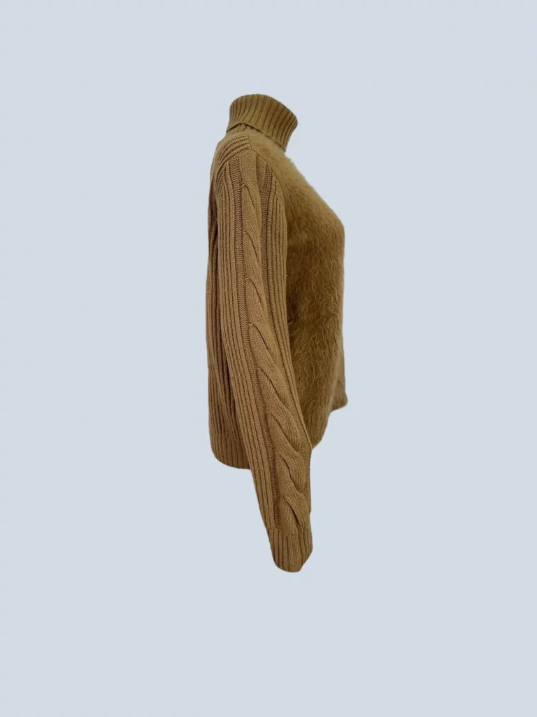 Maglione a collo alto in lana di cammello, S., foto 2 di 4