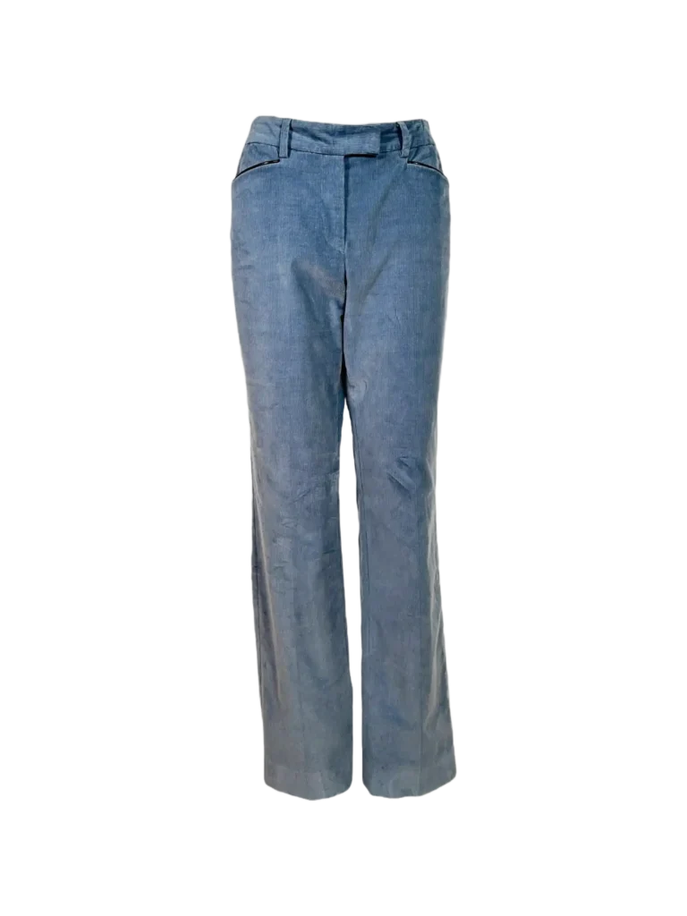Pantaloni in velluto a coste.