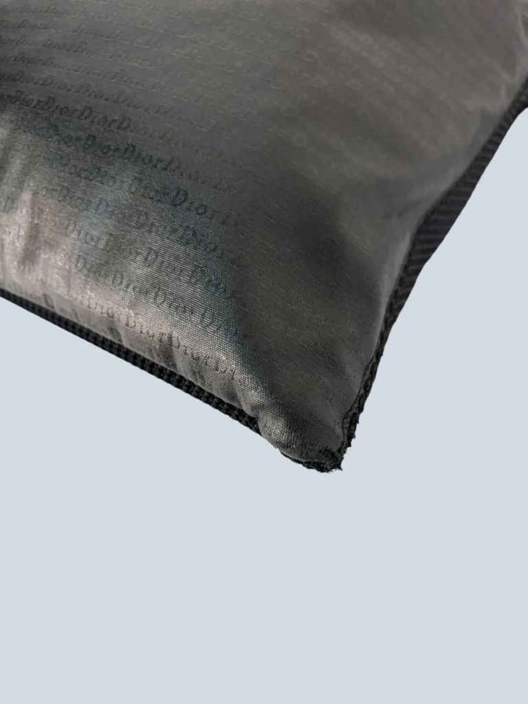 Borsa a spalla in tela cerata con stampa logo all-over., foto 8 di 8