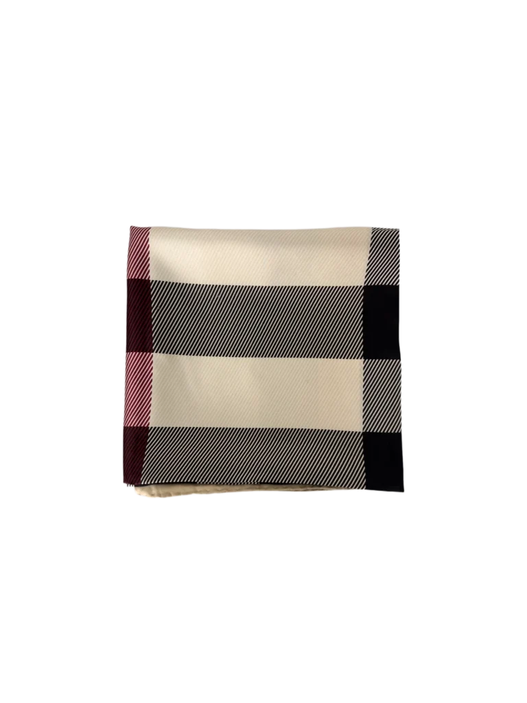 Silk carrè with check print.