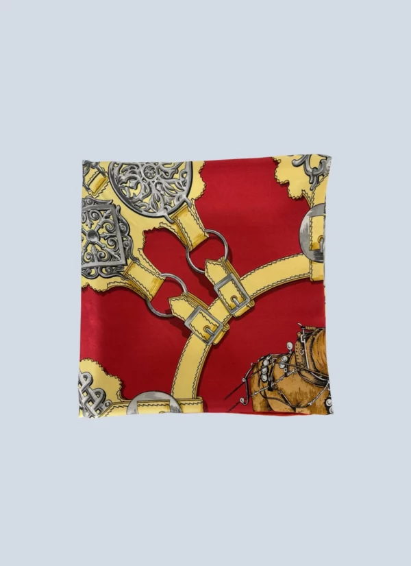<b>Hermès</b> <br> carré in seta con stampa Cuiverie.