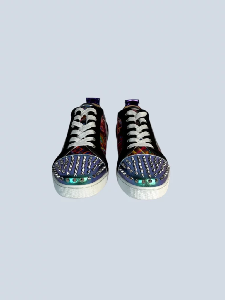 Sneakers Louis Junior Spikes in vinile stampa olografica, 44.5., foto 3 di 5
