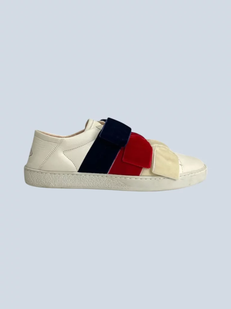 Sneakers in pelle con fiocchi velluto, 37,5.