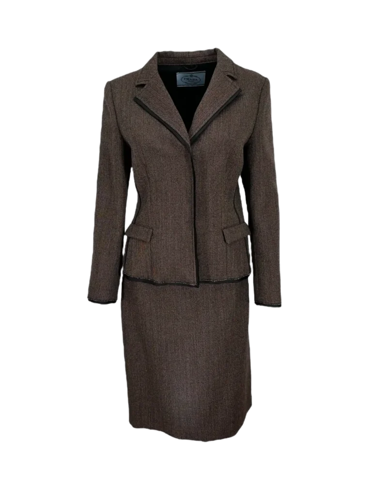 Tailleur in lana fantasia sale e pepe.