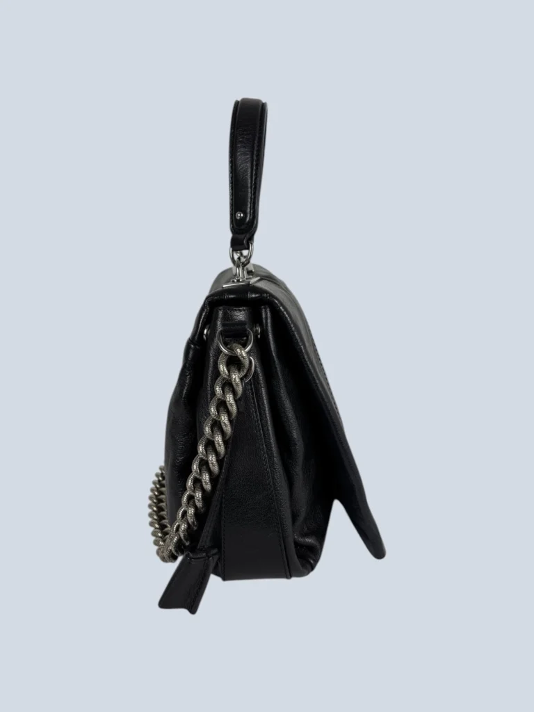 Borsa a spalla in pelle e vinile con catena., foto 3 di 7