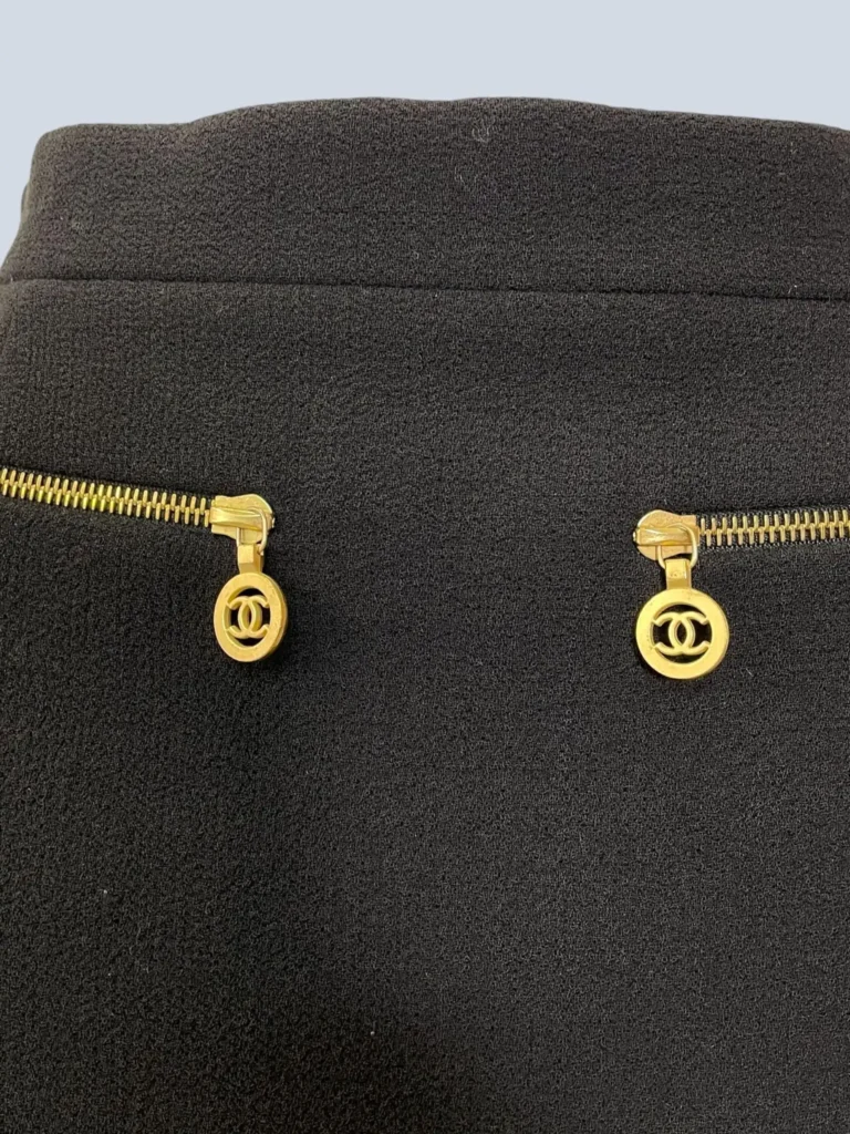 Wool suit with jewel buttons, 36fr., photo 8 of 9