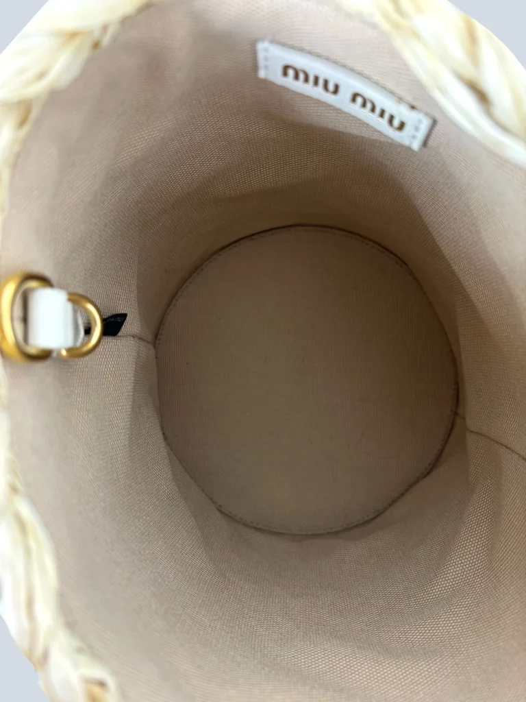 Borsa a mano bucket in rafia e pelle., foto 6 di 6