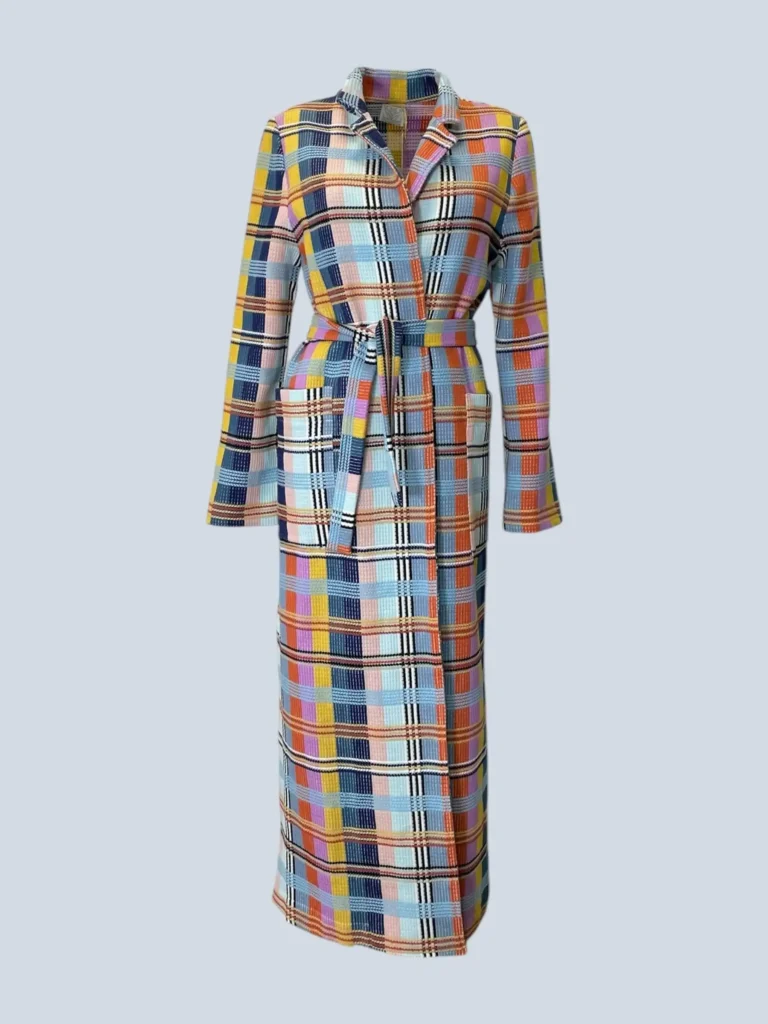 Long multicolor check pattern coat, 1.