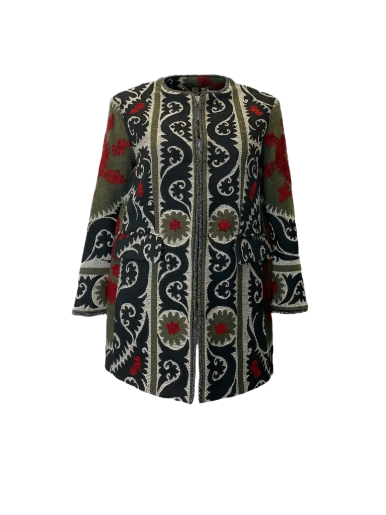 Short jacquard jacket with Aztec pattern.