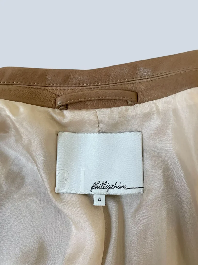 3.1 Phillip Lim, blazer a due bottoni in pelle, 4., foto 4 di 8