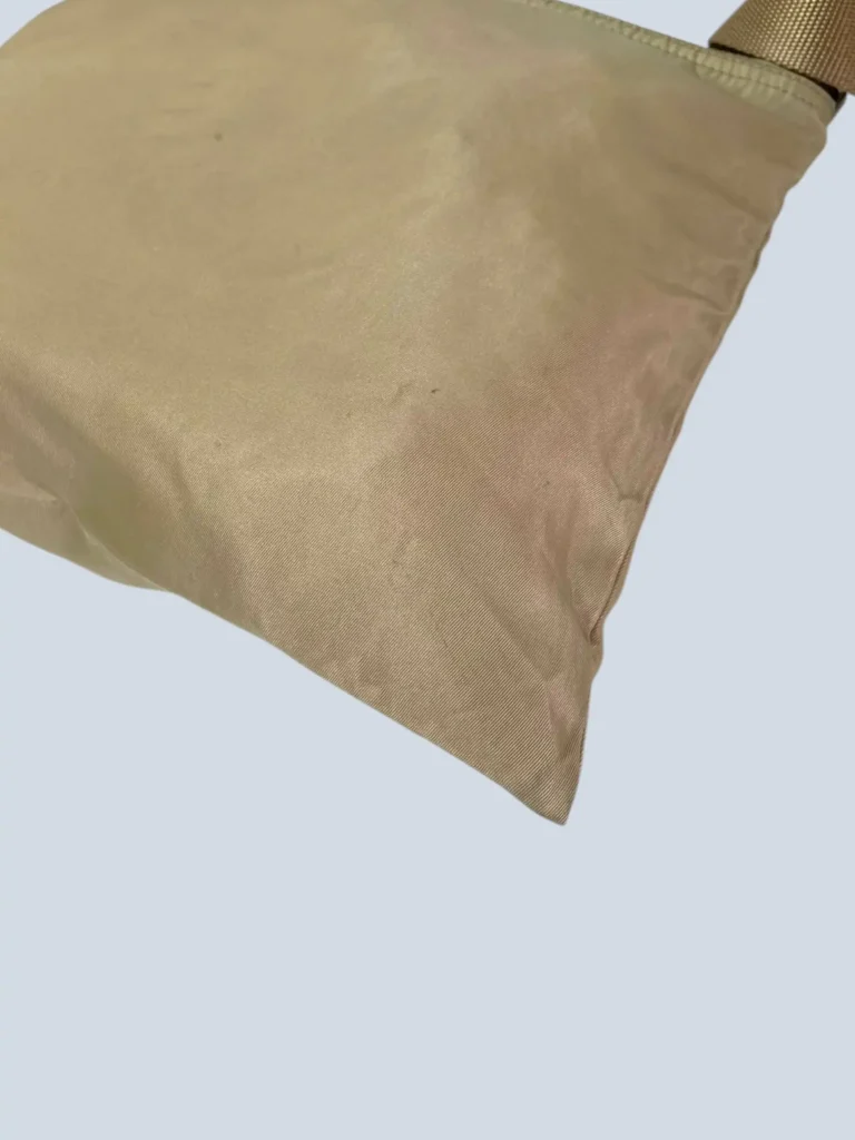 Borsa a tracolla in nylon., foto 10 di 12