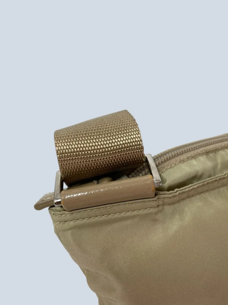 Borsa a tracolla in nylon., foto 8 di 12