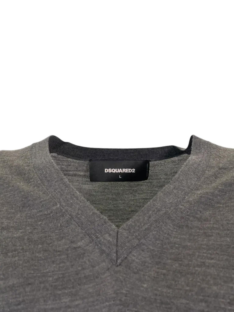 Maglione in fresco lana con scollo a V., foto 8 di 8