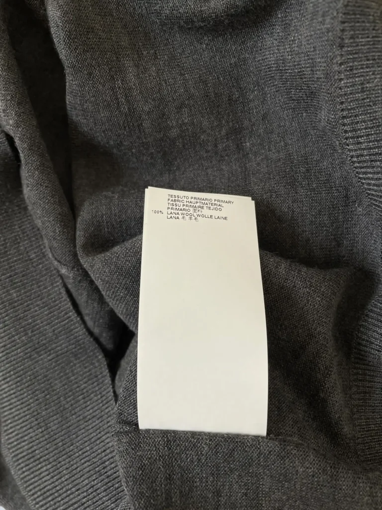 Maglione in fresco lana con scollo a V, L., foto 7 di 8