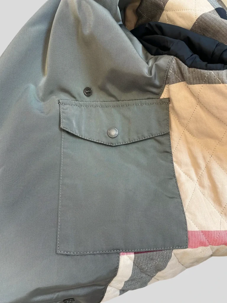 Trench doppiopetto in nylon imbottito., foto 6 di 11