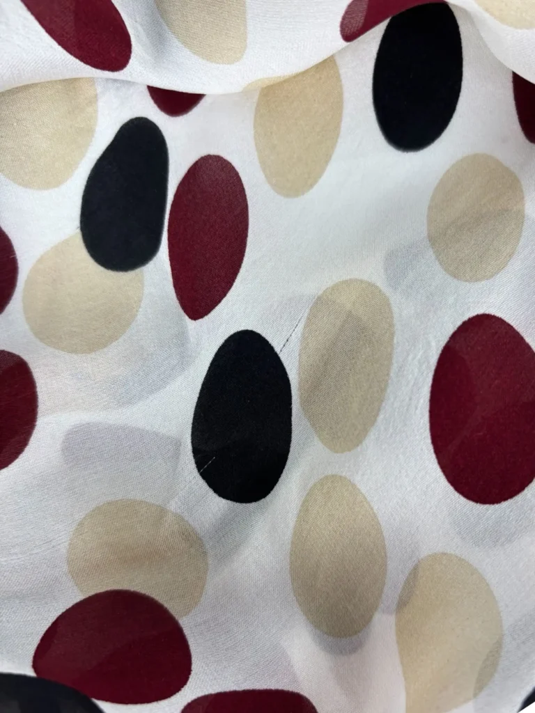Silk polka dot carrè, photo 3 of 4