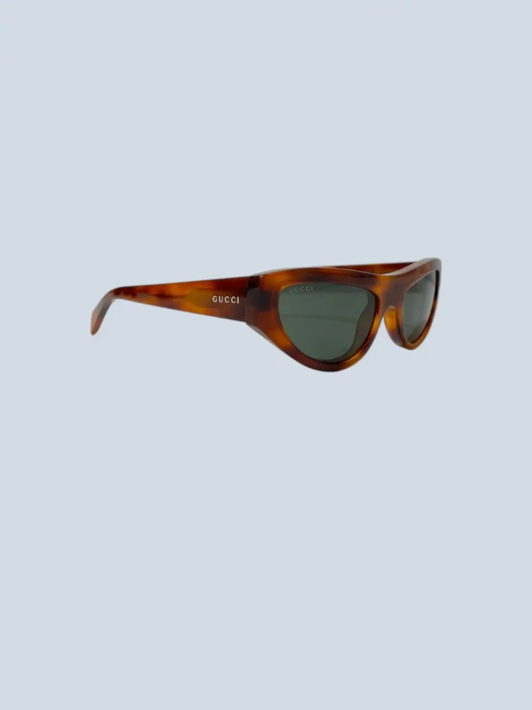 Occhiali da sole Cat Eye in acetato havana.