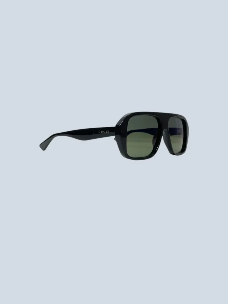 Occhiali da sole Navigator in acetato.