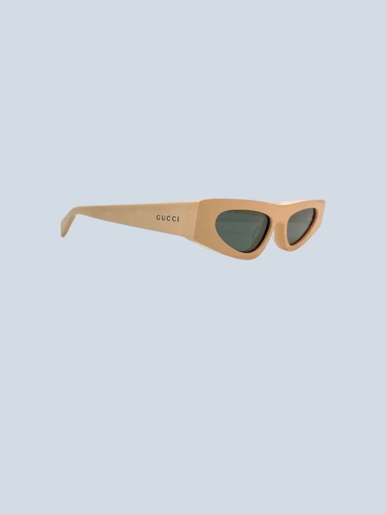 Occhiali da sole Cat Eye in acetato.
