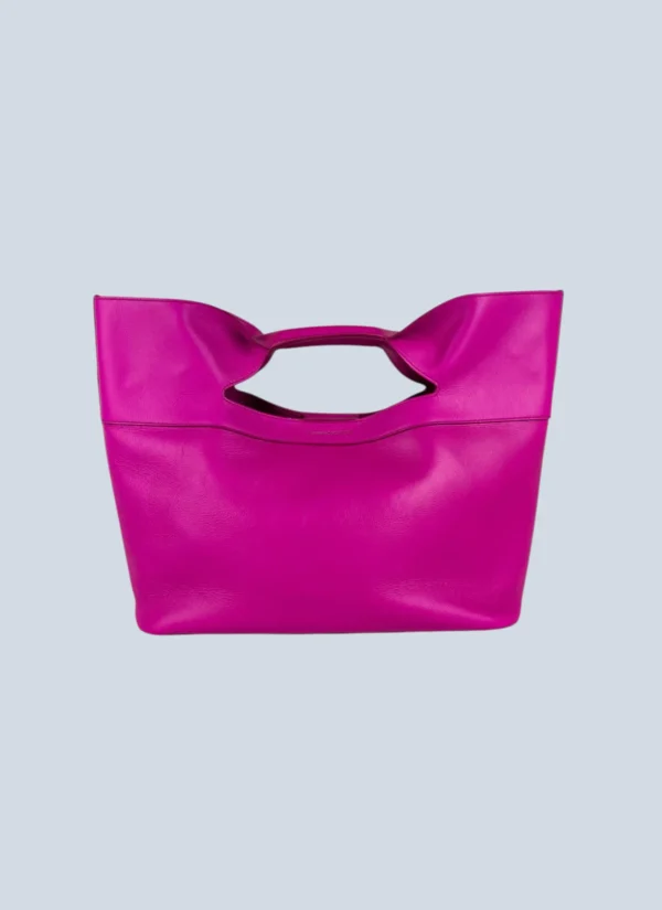 <b>Alexander McQueen</b> <br> borsa a mano The Bow in pelle.