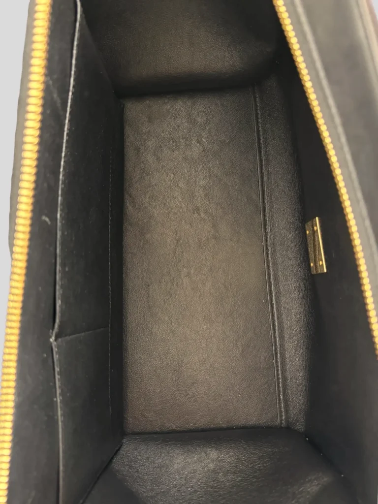 Trapeze leather shoulder bag, photo 7 of 10