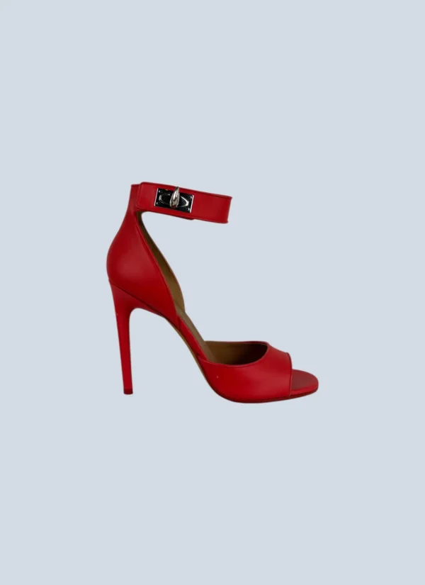 <b>Givenchy</b> <br> sandali in pelle con tacco, 38.