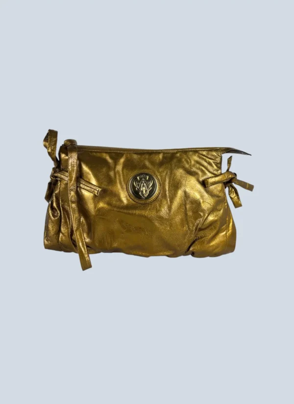 <b>Gucci</b> <br> pochette Hysteria in pelle con placchetta.