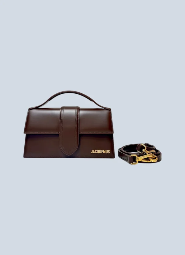 <b>Jacquemus</b><br> borsa a tracolla Le Grand Bambino in pelle.