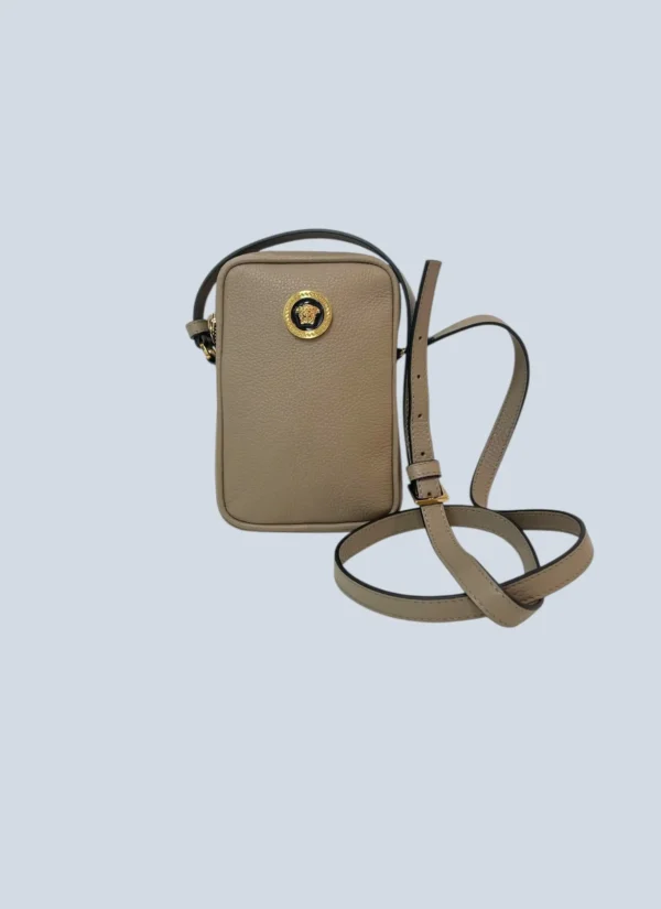 <b>Versace</b><br> mini bag a tracolla La medusa in pelle martellata.