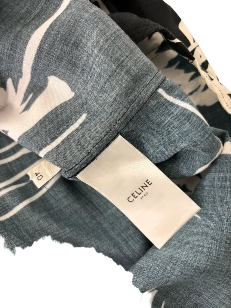 Camicia con stampa floreale., foto 6 di 7